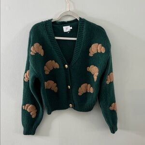 NWT Luna Ivy Green Button Up Sweater with Croissant Pattern - Size Small